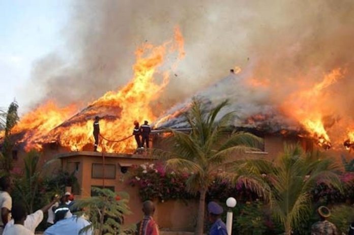MBOUR INCENDIE