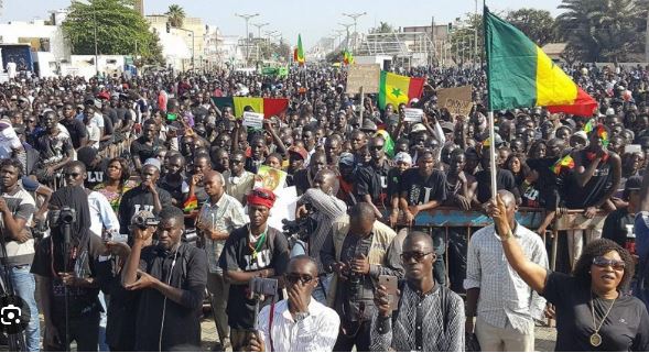 MANIF