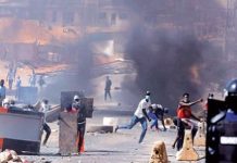 Mbacké: Des manifestants brûlent des pneus, des FDS jettent des grenades lacrymogènes